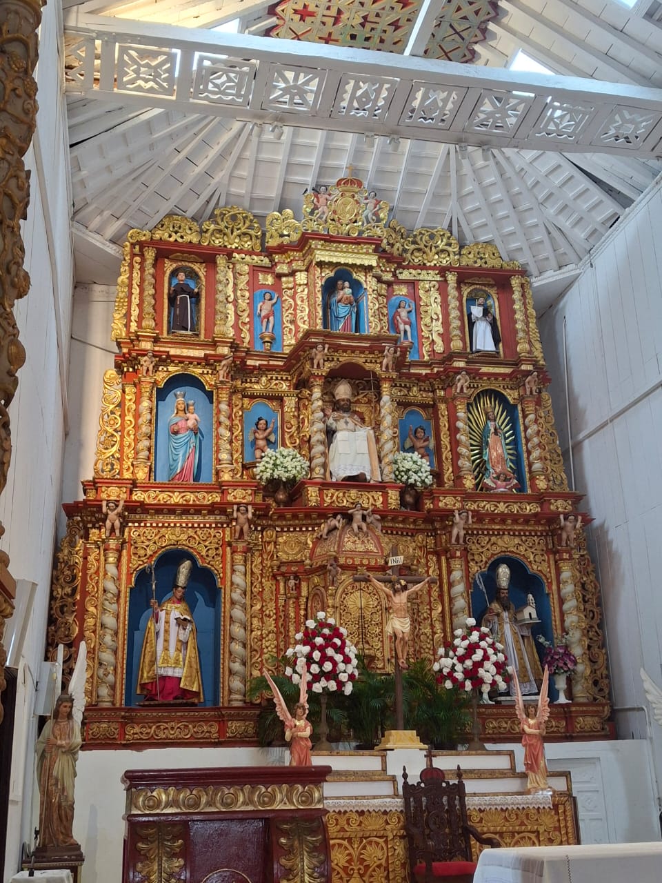 Retablo en oro de la Basílica de Natá